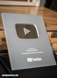 silver play button